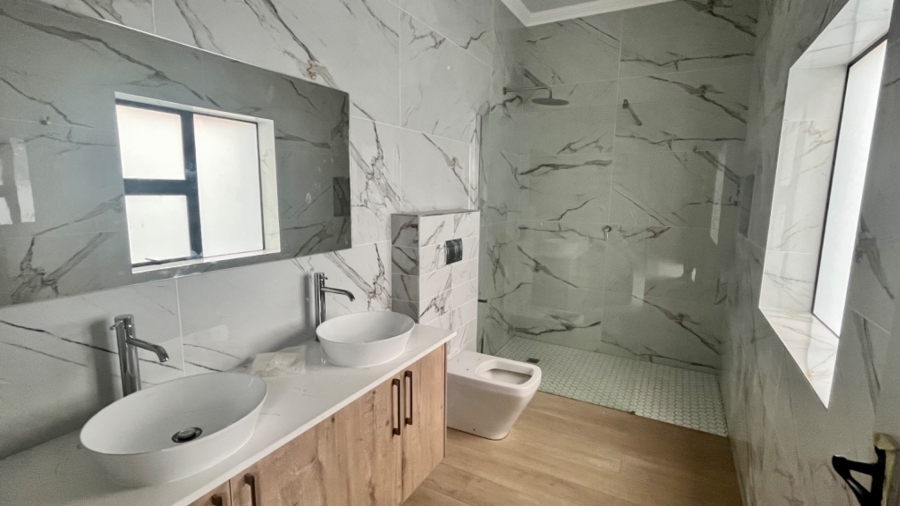 3 Bedroom Property for Sale in Island View Western Cape